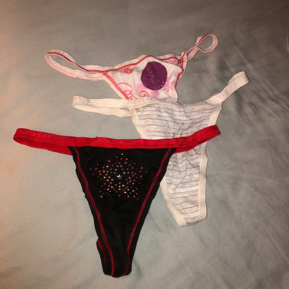 3 Victoria’s Secret XS thongs